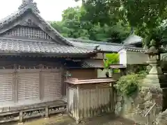 萩稲荷神社の本殿