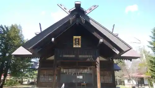 山部神社の本殿