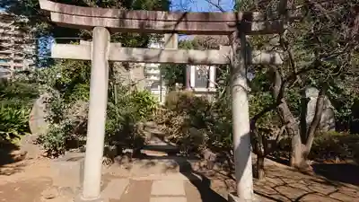 品川神社の鳥居