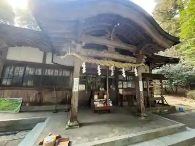 太歳神社の{uncategorized: "未分類", other: "その他", undefined: "問題あり", building: "その他建物", grave: "お墓", sacred_gate: "鳥居", guardian: "狛犬", statue: "像", buddha: "仏像", history: "歴史", nature: "自然", garden: "庭園", animal: "動物", pagoda: "塔", temizu: "手水舎", mountain_gate: "山門・神門", sanctuary: "本殿・本堂", subordinate: "末社・摂社", art: "芸術", scenery: "景色", jizo: "地蔵", ema: "絵馬", goshuin: "御朱印", omikuji: "おみくじ", items: "授与品その他", amulet: "お守り", goshuincho: "御朱印帳", eats: "食事", festival: "お祭り", votive_dance: "神楽", shichigosan: "七五三参", wedding: "結婚式", experience: "体験その他", initially: "初詣", around: "周辺", anti_infection: "感染症対策"}