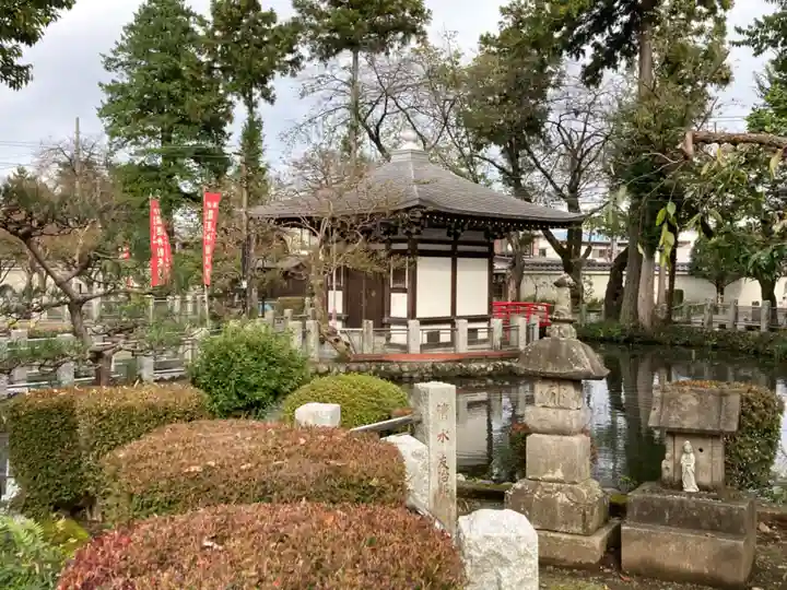 圓照寺の本殿・本堂