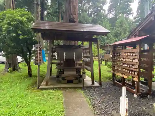 花松神社の末社