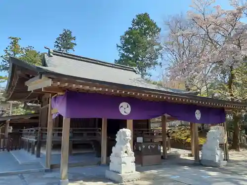 唐澤山神社の本殿