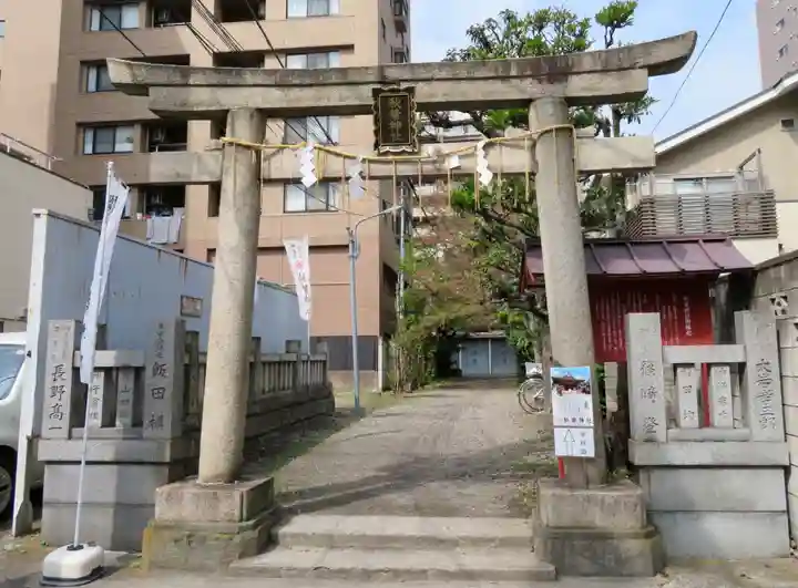 秋葉神社の鳥居