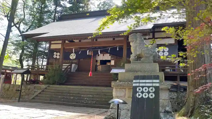 山家神社の本殿・本堂