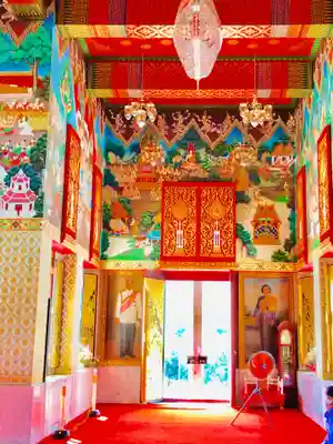 ワットパクナム日本別院の本殿・本堂