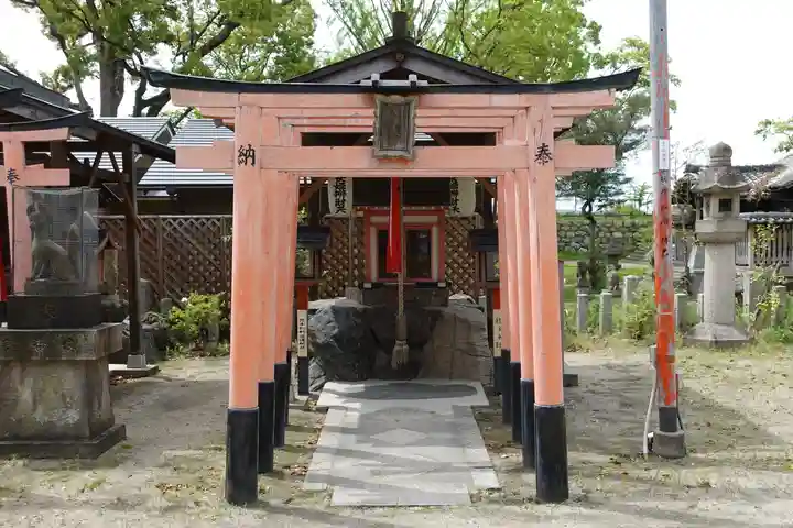 與杼神社の末社・摂社