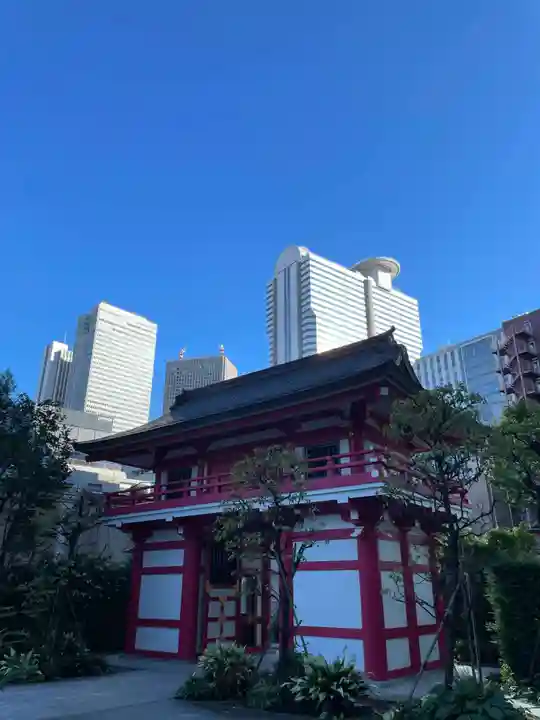 成子天神社の山門・神門