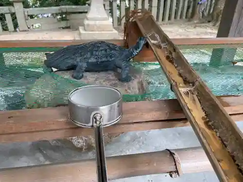 今八幡宮の手水舎