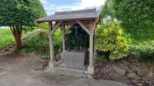 旅立稲荷神社の手水舎