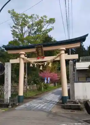 埴生護國八幡宮の鳥居