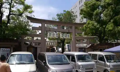 坐摩神社の鳥居