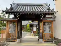 雲晴寺の山門・神門