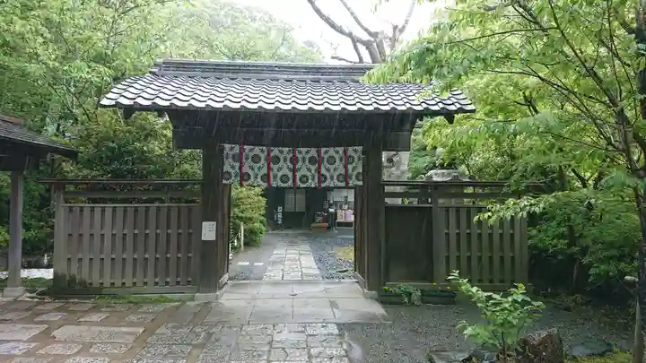 鎌倉宮の山門・神門