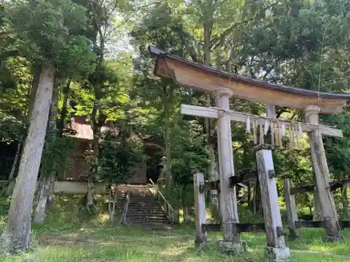 鵜羽神社の鳥居