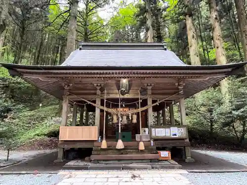 上色見熊野座神社の本殿・本堂