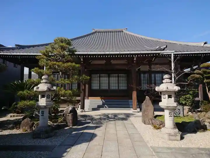 道住寺の本殿・本堂