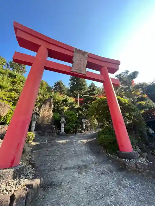 このみ白雲大社の鳥居