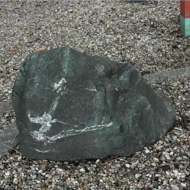豊藤稲荷神社の{uncategorized: "未分類", other: "その他", undefined: "問題あり", building: "その他建物", grave: "お墓", sacred_gate: "鳥居", guardian: "狛犬", statue: "像", buddha: "仏像", history: "歴史", nature: "自然", garden: "庭園", animal: "動物", pagoda: "塔", temizu: "手水舎", mountain_gate: "山門・神門", sanctuary: "本殿・本堂", subordinate: "末社・摂社", art: "芸術", scenery: "景色", jizo: "地蔵", ema: "絵馬", goshuin: "御朱印", omikuji: "おみくじ", items: "授与品その他", amulet: "お守り", goshuincho: "御朱印帳", eats: "食事", festival: "お祭り", votive_dance: "神楽", shichigosan: "七五三参", wedding: "結婚式", experience: "体験その他", initially: "初詣", around: "周辺", anti_infection: "感染症対策"}
