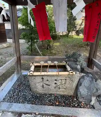 三大神社の{uncategorized: "未分類", other: "その他", undefined: "問題あり", building: "その他建物", grave: "お墓", sacred_gate: "鳥居", guardian: "狛犬", statue: "像", buddha: "仏像", history: "歴史", nature: "自然", garden: "庭園", animal: "動物", pagoda: "塔", temizu: "手水舎", mountain_gate: "山門・神門", sanctuary: "本殿・本堂", subordinate: "末社・摂社", art: "芸術", scenery: "景色", jizo: "地蔵", ema: "絵馬", goshuin: "御朱印", omikuji: "おみくじ", items: "授与品その他", amulet: "お守り", goshuincho: "御朱印帳", eats: "食事", festival: "お祭り", votive_dance: "神楽", shichigosan: "七五三参", wedding: "結婚式", experience: "体験その他", initially: "初詣", around: "周辺", anti_infection: "感染症対策"}