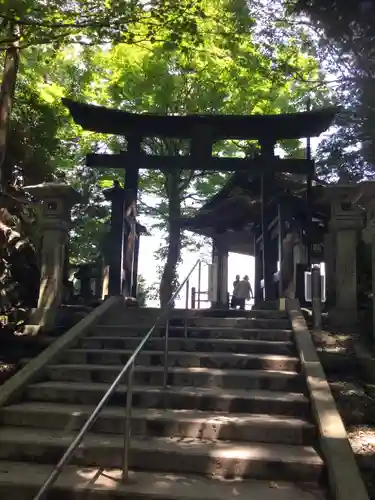 三峯神社の鳥居