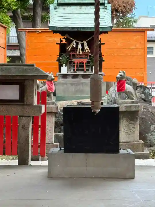 宗像神社の{uncategorized: "未分類", other: "その他", undefined: "問題あり", building: "その他建物", grave: "お墓", sacred_gate: "鳥居", guardian: "狛犬", statue: "像", buddha: "仏像", history: "歴史", nature: "自然", garden: "庭園", animal: "動物", pagoda: "塔", temizu: "手水舎", mountain_gate: "山門・神門", sanctuary: "本殿・本堂", subordinate: "末社・摂社", art: "芸術", scenery: "景色", jizo: "地蔵", ema: "絵馬", goshuin: "御朱印", omikuji: "おみくじ", items: "授与品その他", amulet: "お守り", goshuincho: "御朱印帳", eats: "食事", festival: "お祭り", votive_dance: "神楽", shichigosan: "七五三参", wedding: "結婚式", experience: "体験その他", initially: "初詣", around: "周辺", anti_infection: "感染症対策"}