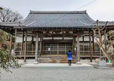 善行寺の本殿・本堂
