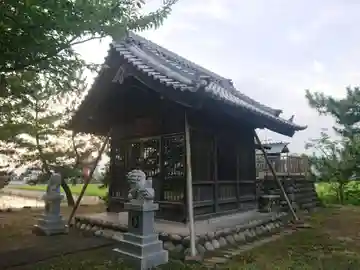 神明社(稲狐)の本殿・本堂
