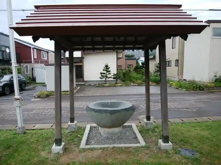 朝里神社の手水舎
