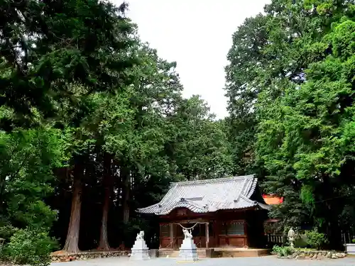 於呂神社の本殿・本堂