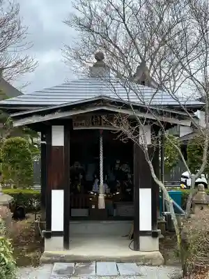 瀧寿山 普門院 観音寺の{uncategorized: "未分類", other: "その他", undefined: "問題あり", building: "その他建物", grave: "お墓", sacred_gate: "鳥居", guardian: "狛犬", statue: "像", buddha: "仏像", history: "歴史", nature: "自然", garden: "庭園", animal: "動物", pagoda: "塔", temizu: "手水舎", mountain_gate: "山門・神門", sanctuary: "本殿・本堂", subordinate: "末社・摂社", art: "芸術", scenery: "景色", jizo: "地蔵", ema: "絵馬", goshuin: "御朱印", omikuji: "おみくじ", items: "授与品その他", amulet: "お守り", goshuincho: "御朱印帳", eats: "食事", festival: "お祭り", votive_dance: "神楽", shichigosan: "七五三参", wedding: "結婚式", experience: "体験その他", initially: "初詣", around: "周辺", anti_infection: "感染症対策"}