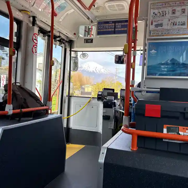 東円寺の{uncategorized: "未分類", other: "その他", undefined: "問題あり", building: "その他建物", grave: "お墓", sacred_gate: "鳥居", guardian: "狛犬", statue: "像", buddha: "仏像", history: "歴史", nature: "自然", garden: "庭園", animal: "動物", pagoda: "塔", temizu: "手水舎", mountain_gate: "山門・神門", sanctuary: "本殿・本堂", subordinate: "末社・摂社", art: "芸術", scenery: "景色", jizo: "地蔵", ema: "絵馬", goshuin: "御朱印", omikuji: "おみくじ", items: "授与品その他", amulet: "お守り", goshuincho: "御朱印帳", eats: "食事", festival: "お祭り", votive_dance: "神楽", shichigosan: "七五三参", wedding: "結婚式", experience: "体験その他", initially: "初詣", around: "周辺", anti_infection: "感染症対策"}