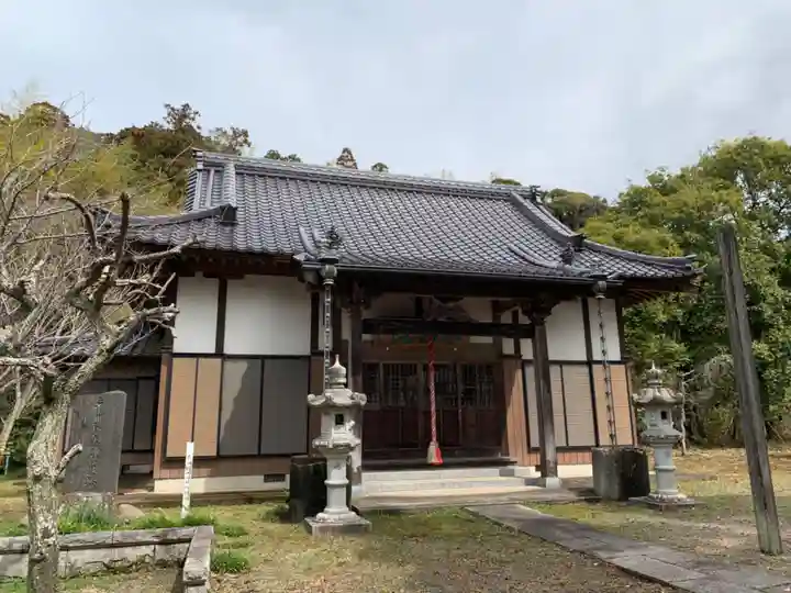 不動院の本殿・本堂