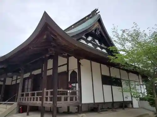 法界寺の本殿・本堂