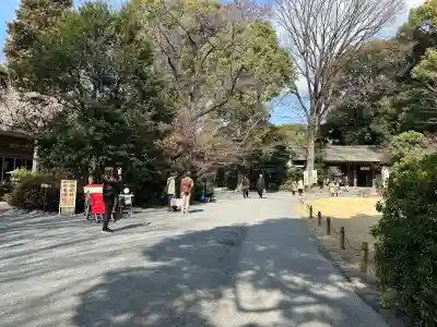 阿佐ヶ谷神明宮の{uncategorized: "未分類", other: "その他", undefined: "問題あり", building: "その他建物", grave: "お墓", sacred_gate: "鳥居", guardian: "狛犬", statue: "像", buddha: "仏像", history: "歴史", nature: "自然", garden: "庭園", animal: "動物", pagoda: "塔", temizu: "手水舎", mountain_gate: "山門・神門", sanctuary: "本殿・本堂", subordinate: "末社・摂社", art: "芸術", scenery: "景色", jizo: "地蔵", ema: "絵馬", goshuin: "御朱印", omikuji: "おみくじ", items: "授与品その他", amulet: "お守り", goshuincho: "御朱印帳", eats: "食事", festival: "お祭り", votive_dance: "神楽", shichigosan: "七五三参", wedding: "結婚式", experience: "体験その他", initially: "初詣", around: "周辺", anti_infection: "感染症対策"}