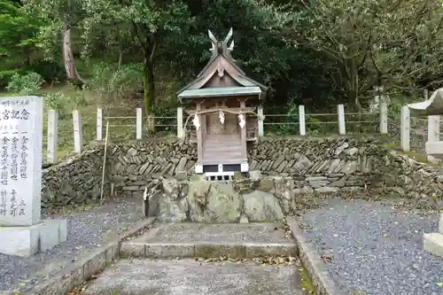 丹生酒殿神社の末社