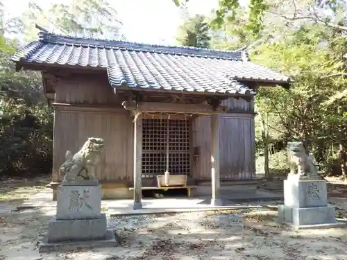 若八幡神社の本殿・本堂