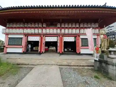 愛染堂勝鬘院の本殿・本堂