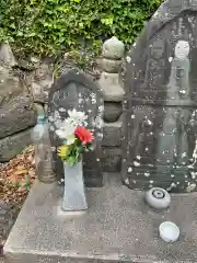 安楽寺の像