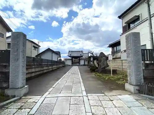 釈迦堂（満福寺）の山門