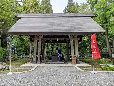 上川神社の手水舎