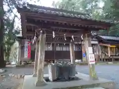 武田八幡宮の手水