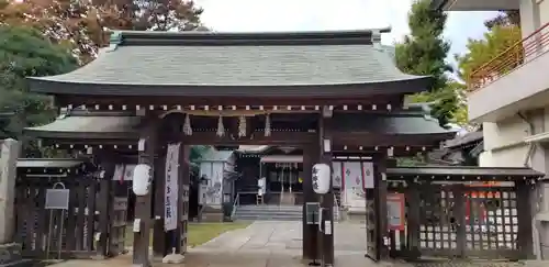 小岩神社の山門・神門