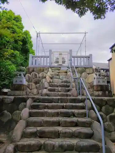 大石社（桜）の建物その他