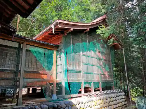 熊野神社の本殿