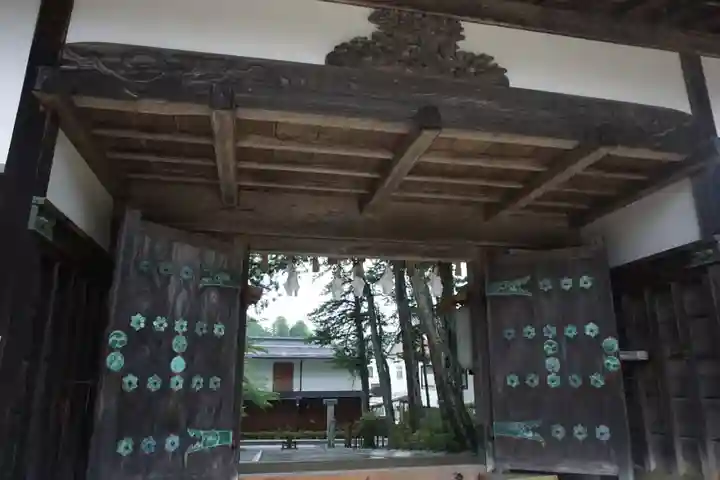 高野山金剛峯寺の山門・神門