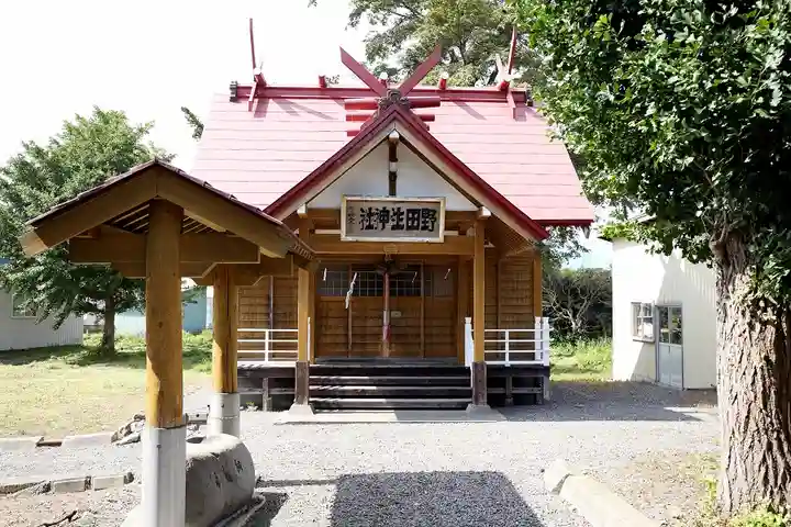 野田生神社の本殿・本堂
