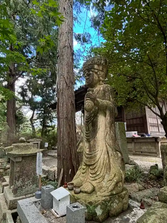 古法華寺(多聞寺境外仏堂)の仏像