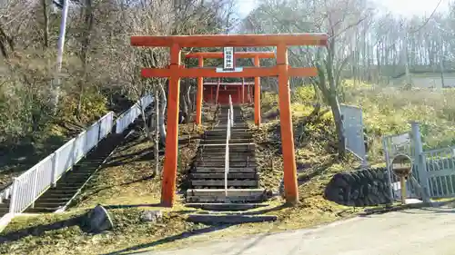 楽山稲荷神社の鳥居