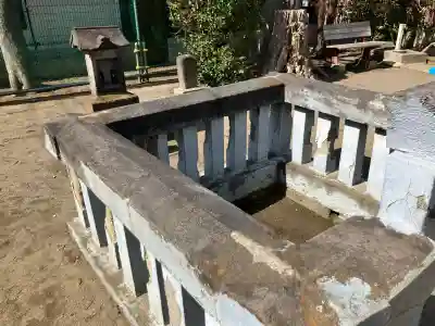 立石稲荷神社の{uncategorized: "未分類", other: "その他", undefined: "問題あり", building: "その他建物", grave: "お墓", sacred_gate: "鳥居", guardian: "狛犬", statue: "像", buddha: "仏像", history: "歴史", nature: "自然", garden: "庭園", animal: "動物", pagoda: "塔", temizu: "手水舎", mountain_gate: "山門・神門", sanctuary: "本殿・本堂", subordinate: "末社・摂社", art: "芸術", scenery: "景色", jizo: "地蔵", ema: "絵馬", goshuin: "御朱印", omikuji: "おみくじ", items: "授与品その他", amulet: "お守り", goshuincho: "御朱印帳", eats: "食事", festival: "お祭り", votive_dance: "神楽", shichigosan: "七五三参", wedding: "結婚式", experience: "体験その他", initially: "初詣", around: "周辺", anti_infection: "感染症対策"}